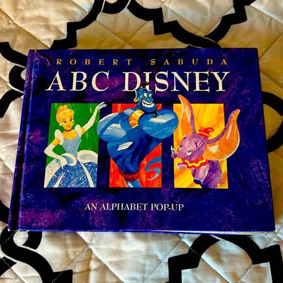 Robert Sabuda ABC Disney An Alaphabet Pop-Up Book - Picture 1 of 10